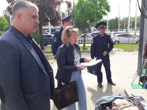 За порядок на Торговой площади.
